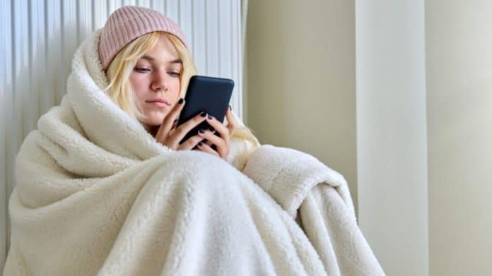 Which Heated Throw Blanket Should You Get